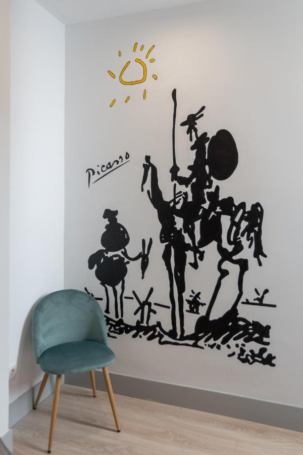 Exclusive Banksy Downtown, By Monaro***** Apartment Madrid Exterior photo